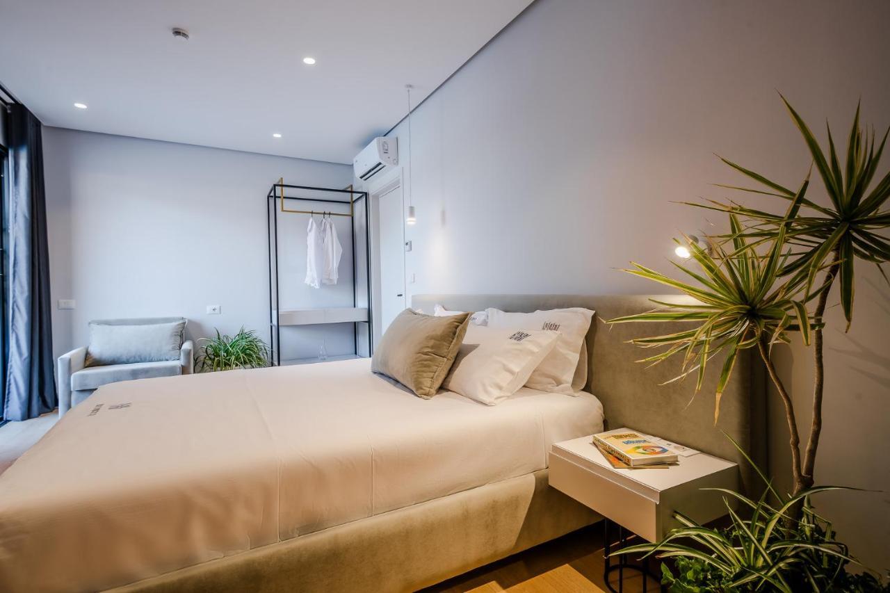 Rea Boutique Hotel Himare Bagian luar foto