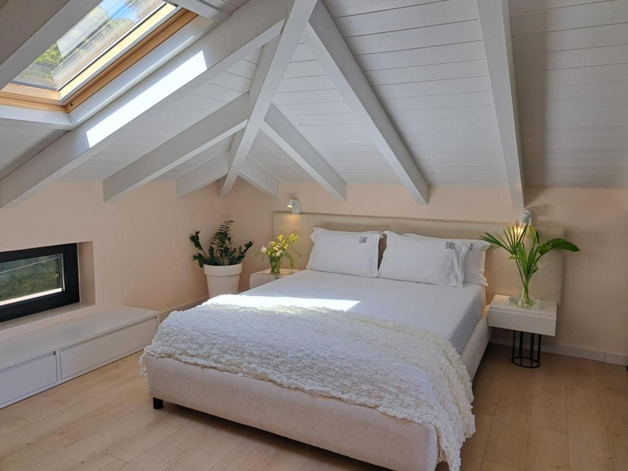 Rea Boutique Hotel Himare Bagian luar foto
