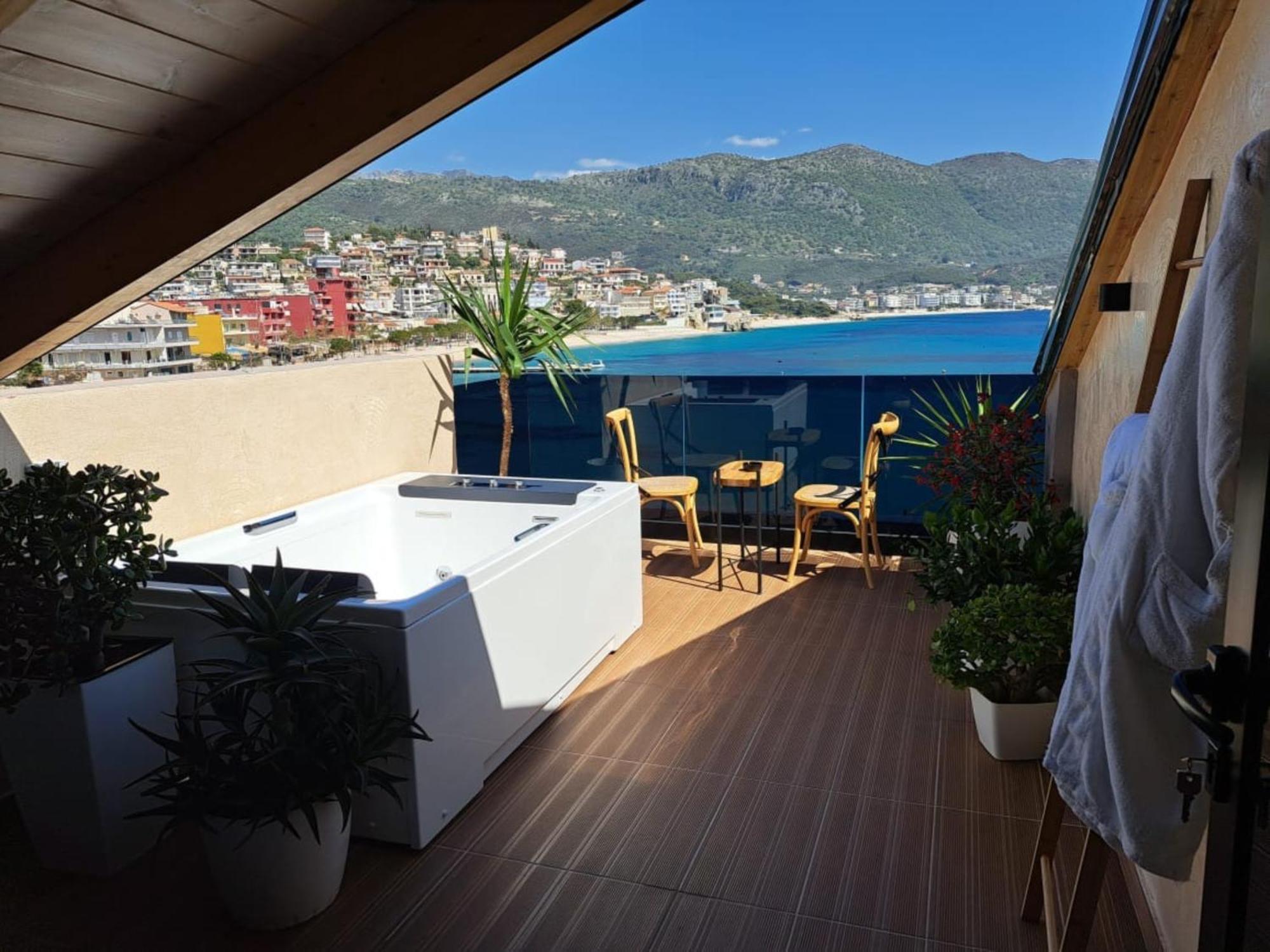 Rea Boutique Hotel Himare Bagian luar foto